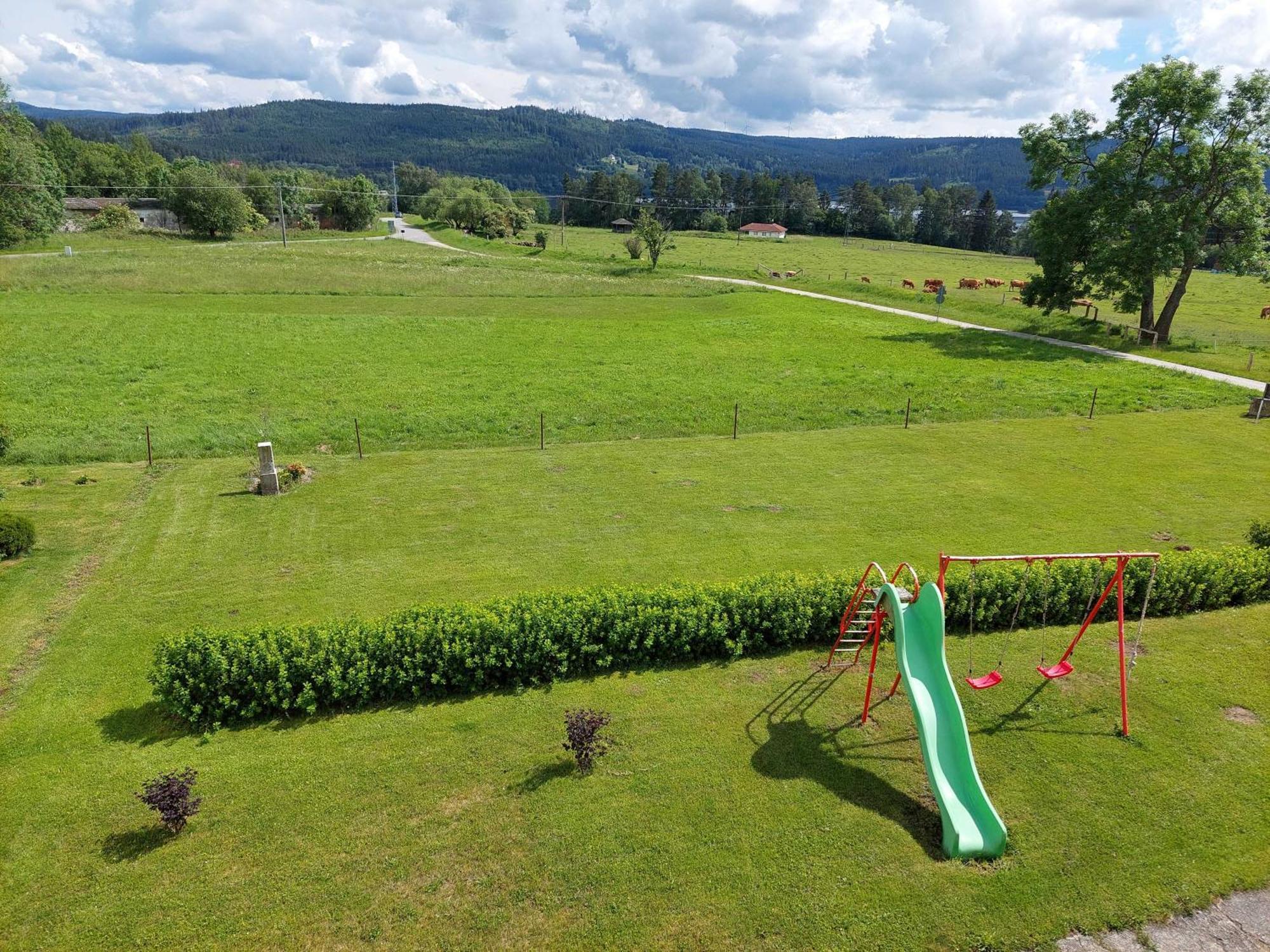 Penzion Slupecna Hotel Lipno nad Vltavou Exterior photo